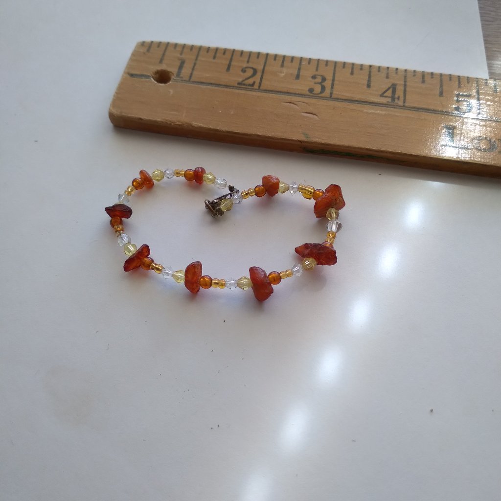 3.5 Inch Beaded Amber Stone And Multicolored Bead Bracelet